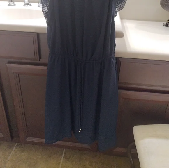 H&M Dress - Picture 2 of 3